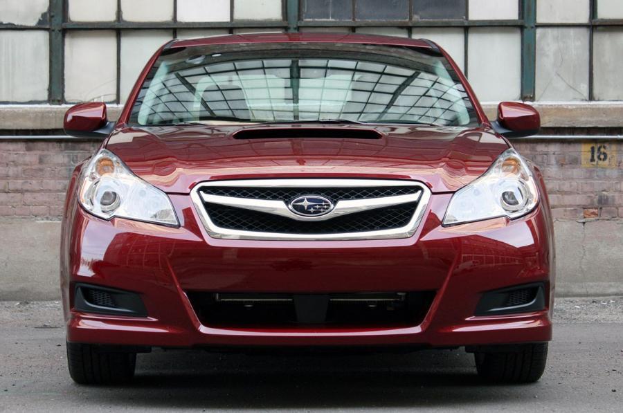  Subaru Legacy 2.5GT 2010 года  (фото 5 из 82)